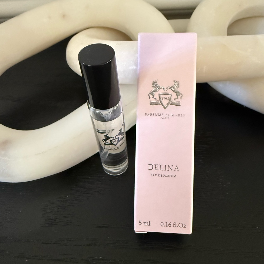 Delina  eau de parfum travel spray 5 ml
Brand new